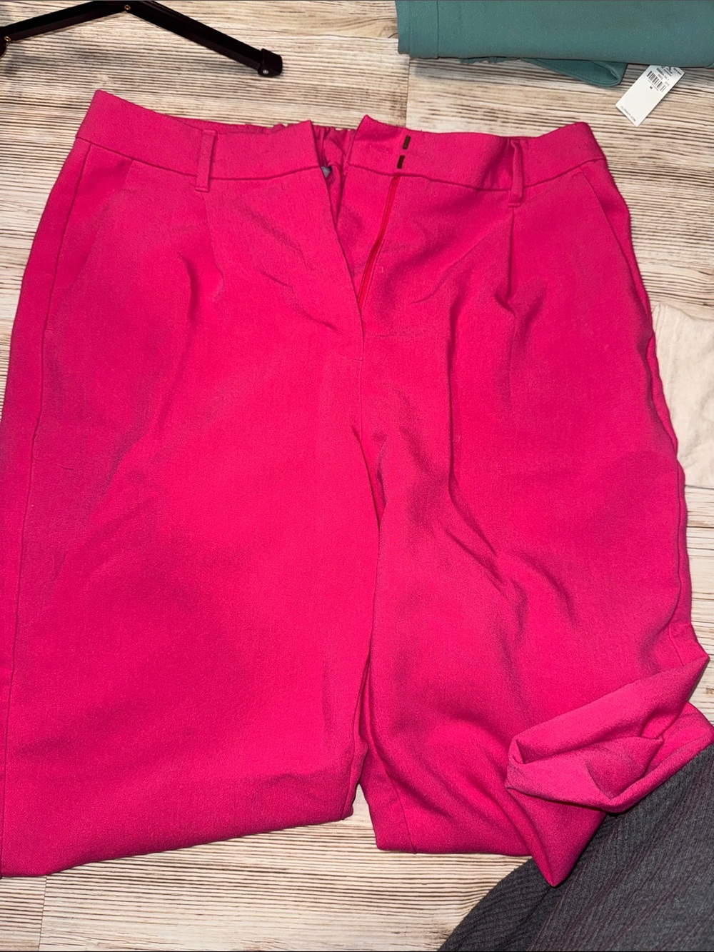 Old Navy Hot Pink Women's Trousers